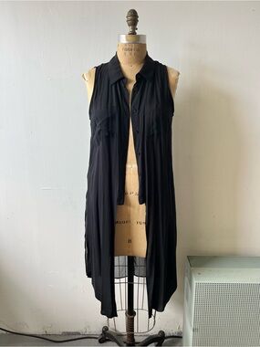 BCBGeneration Black Sleeveless Long Button-Front Tunic